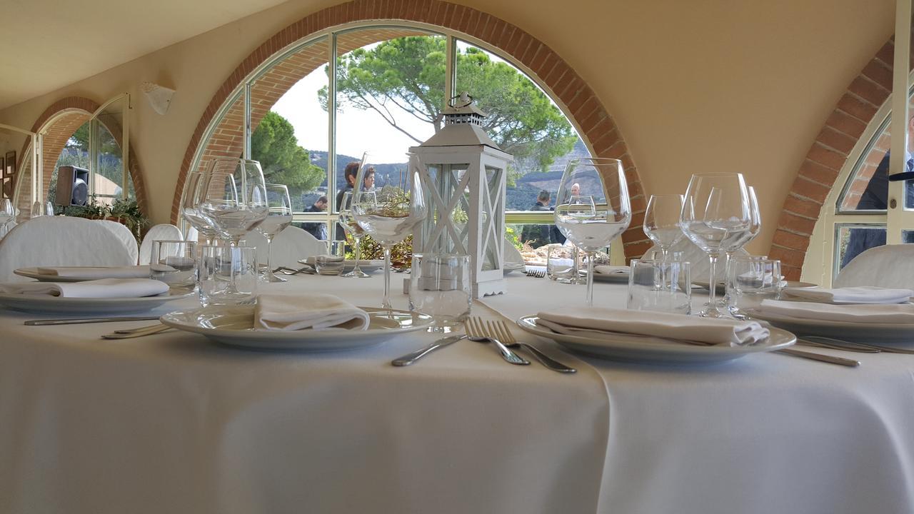 La Locanda Della Vecchia Hosteria กาวอร์ราโน ภายนอก รูปภาพ