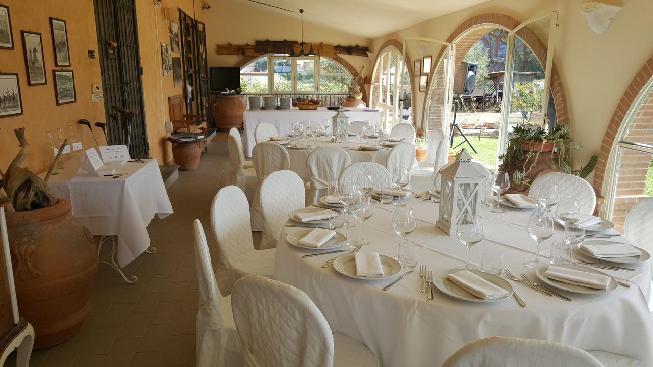 La Locanda Della Vecchia Hosteria กาวอร์ราโน ภายนอก รูปภาพ
