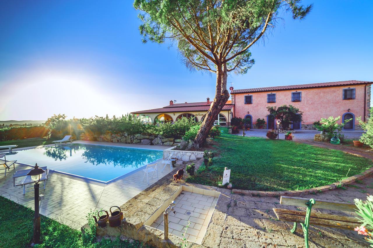 La Locanda Della Vecchia Hosteria กาวอร์ราโน ภายนอก รูปภาพ